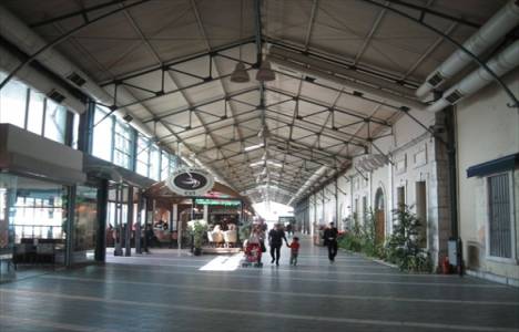 Konak Pier AVM'de ruhsat çözümü mağazaları geri getirmeye yetmedi!