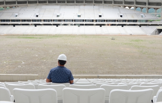 Çotanak Stadı nın koltukları takılıyor!