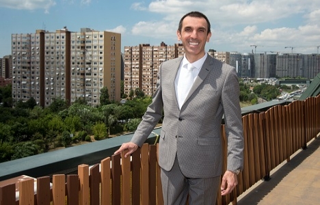 Emlakçılıkta lisans dönemi başladı!