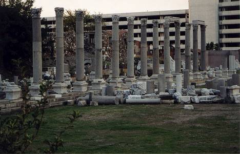 Mehmet İşler: Smyrna turizme açılmalı!