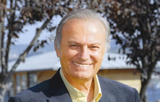 Ediz Hun'dan 'sinema emektarlarına 2+1 daire verilsin' önerisi!