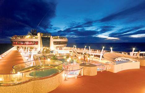 Türklerin yüzen tatil köylerine ilgisi artıyor!