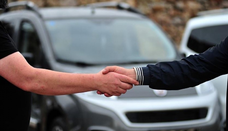 İkinci el otomobil satanlar dikkat! O kurala uymayanlara ceza geliyor...