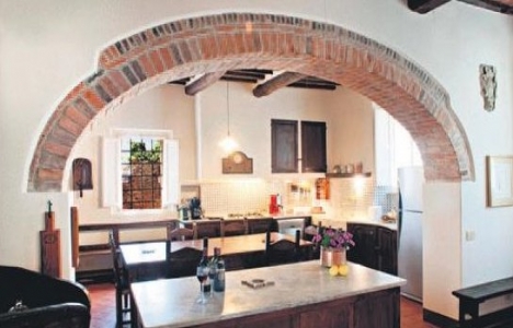 Andrea Agnelli, Deniz Akalın için 21 milyon Euro ya malikane aldı!