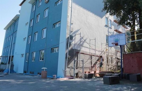 Sarıyer'deki 44 okul yenilendi!