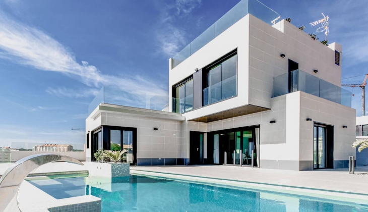 Villa kiralayacaklar aman dikkat! Banka hesabı ve şirket ismi tutmuyorsa para vermeyin!