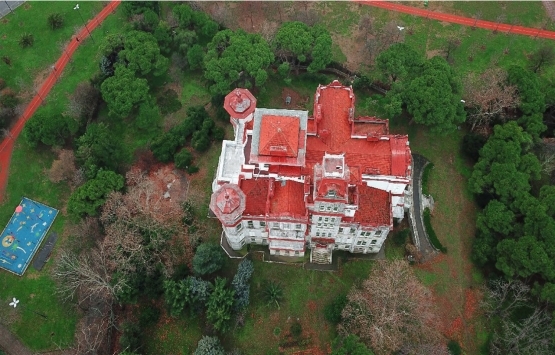 Kadıköy’deki icradan satılık ‘Perili Köşk’ havadan görüntülendi! 