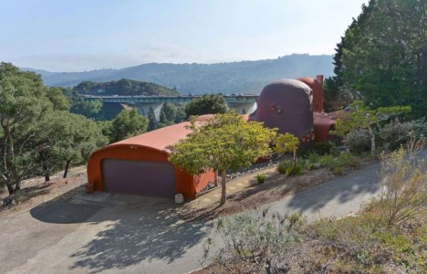 İşte California Hillsborough daki satılamayan Çakmaktaş evi!