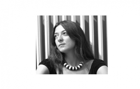 Deniz Seyrek kimdir?