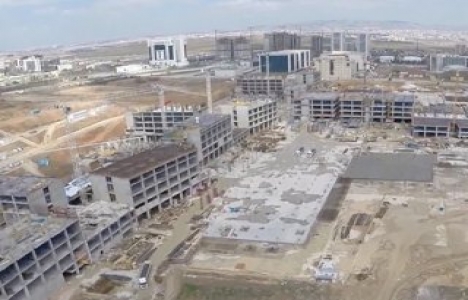 Şehir hastanesi inşa edenler işletmesinde de yükümlü olacak!