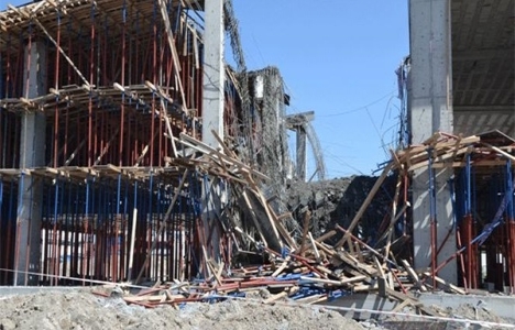 Balıkesir'de üniversite inşaatında göçük meydana geldi!