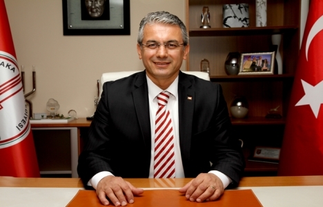 Hüseyin Mutlu Akpınar kimdir?