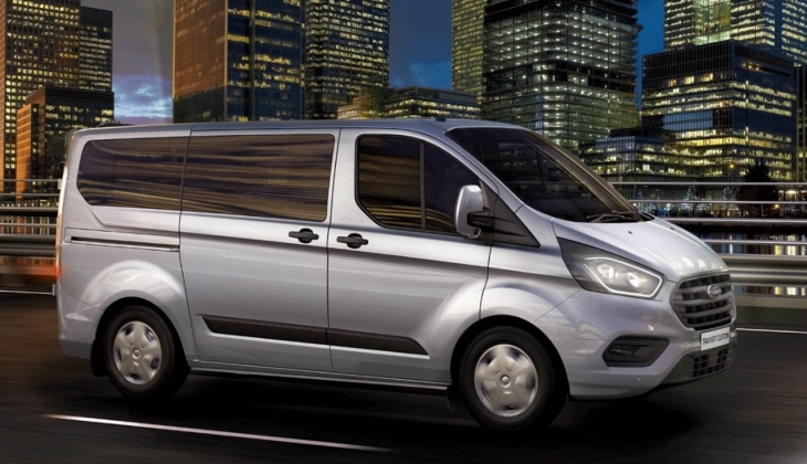 Ford Transit Custom dan 5 bin 600 TL indirim! İşte 2022 Mart fiyat listesi...
