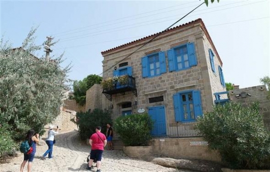 Çanakkale Adatepe deki taş evler yatırımcıların radarında!