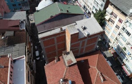 İzmit teki 8 katlı bina mimarisiyle hayrete düşürdü!