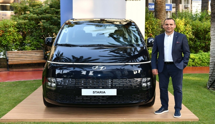 Hyundai Staria uzay gemisi gibi havasıyla Türkiye de satışa çıktı! 4 Haziran fiyat listesi