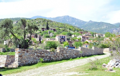 Söke'deki Rum Köyü Doğanbey için yıkım kararı!