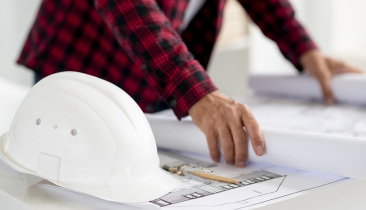 Duyan inanamadı! Tapulu arazisindeki yola özel mülk yazısı asıp, ulaşıma kapattı!