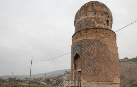 Hasankeyf'teki Zeynel Bey Türbesi için çalışmalar başladı!