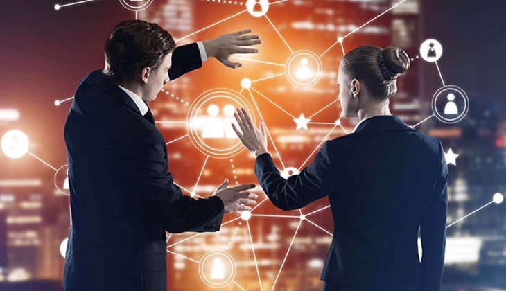 Teknoloji ile hayatımıza girecek meslekler neler? İşte geleceğin çok kazandıracak meslekleri