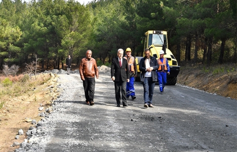 İzmir Büyükşehir'den 1.8 milyon ton asfalt!