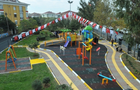Bursa Yıldırım'da Mimar Sinan Engelsiz Parkı açıldı!