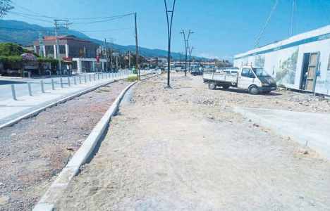 Narlıdere Sahilevleri düzenleme çalışmaları tamamlanamadı!