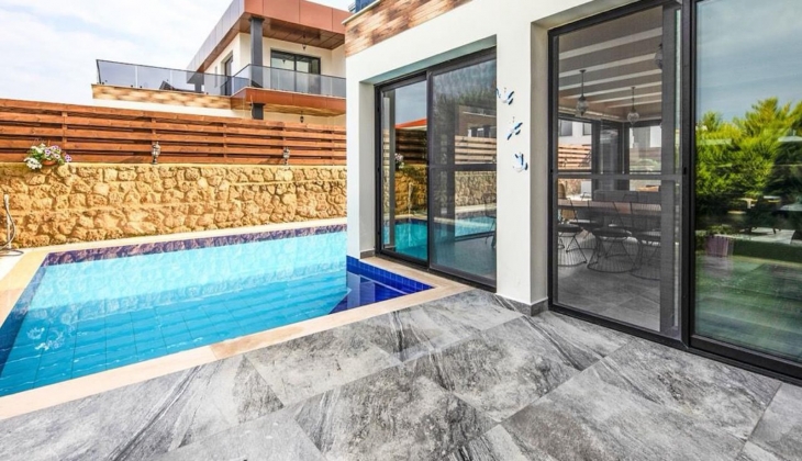 Edremit Luxury Houses Kıbrıs’ta 1 milyon 200 bin sterline hemen teslim villa!