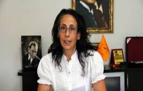 Gül Yüzüncü Yılmaz: Deprem sonrası yıkılması gereken binalar halen yıkılmadı!