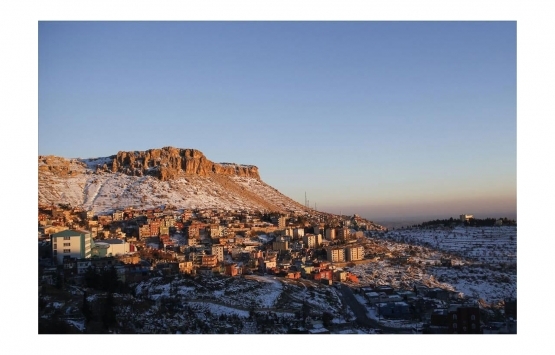 Mardin’de tarihi dokuyu bozan betonarme binalar yıkılıyor!