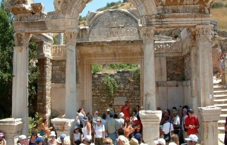 Müze ve ören yerlerinden 12,5 milyon liralık gelir elde edildi!