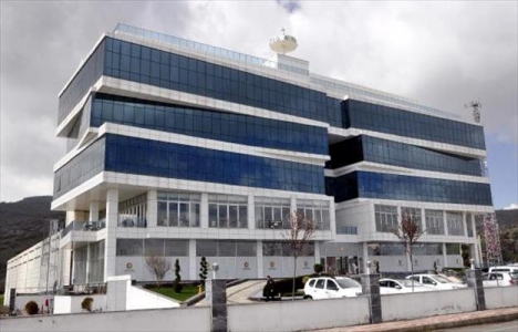 Çevreci bina kendi elektriğini üretecek!