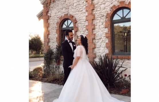 Emlakkulisi.com Editörü Nuran Işık evlendi!