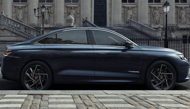 DS 9 a 135 bin 200 TL lik rekor zam geldi! DS 9 un yeni fiyatları resmen dudak uçuklattı!