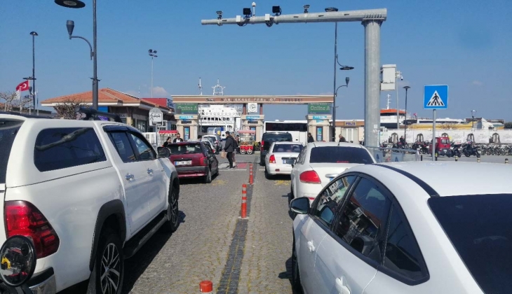 Bayram öncesi köprüden geçmek istemeyene feribot zammı haberi soğuk duş etkisi yarattı