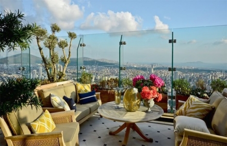 Ali Ağaoğlu ndan Duygu Su Gülpınar a Ataşehir de 550 metrekarelik ev!