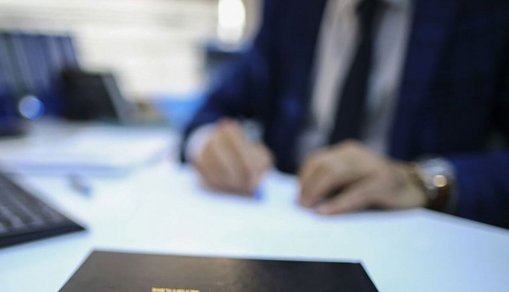 Kamu personeli alım ilanları duyuruldu! 3 Bakanlık personel alacak! Hemen bakın! İşte başvuru detayları...