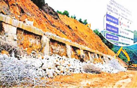 Cengiz İnşaat'ın Bosna'daki otoyol inşaatının duvarı çöktü! 