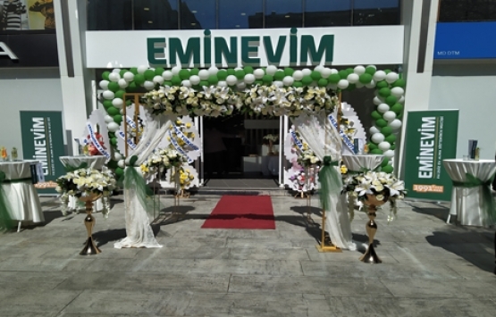 Eminevim bir günde üç yeni şube açtı!