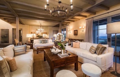 İşte Lady Gaga nın Malibu daki evinin resimleri!