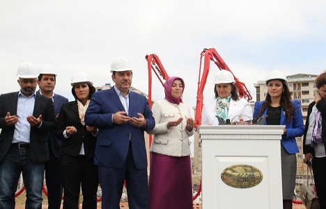 Esenyurt Kadın Konuk Evi’nin temeli atıldı!