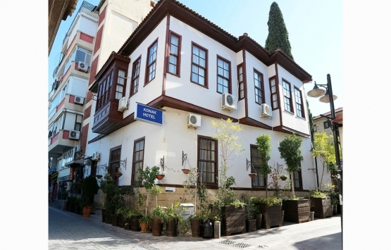 Kaleiçi'ndeki 200 yıllık tarihi konak butik otele dönüştü!