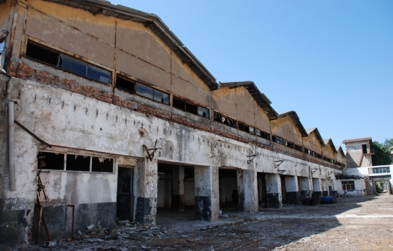 Diziye evini veren köşeyi dönüyor!