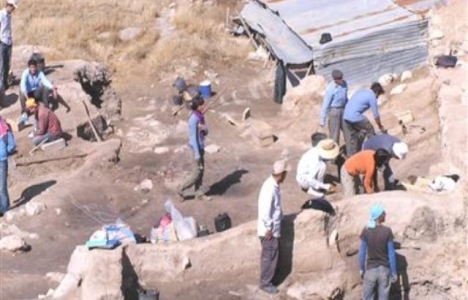 Anavarza Antik Kenti'ndeki arkeolojik kazılar devam ediyor!