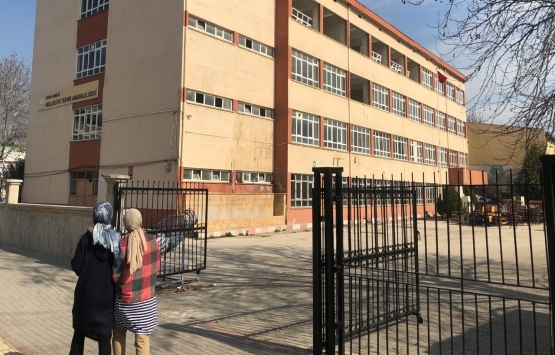 Orhangazi Kız Meslek Lisesi'nin yıkımı başladı!