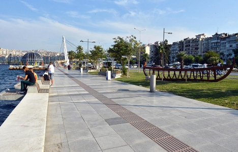 İzmirdeniz Kıyı Tasarım Projesi'nde iskeleler tamam!