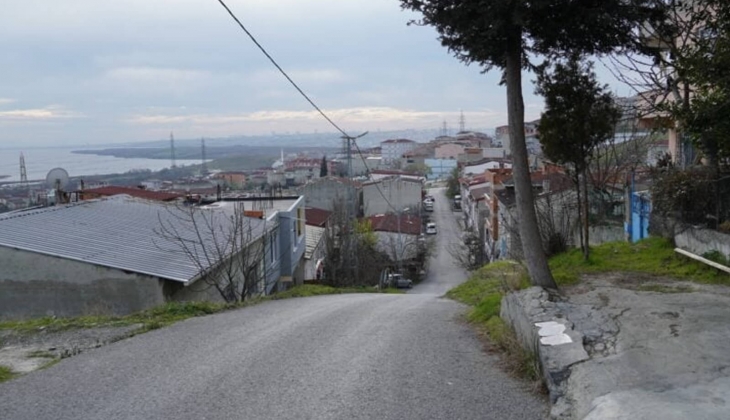 Başakşehir Şahintepe Mahallesi sakinleri seslerini duyurabilmek için Meclis e gitti! Rantsal dönüşüm istemiyoruz!