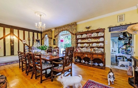 Harry Potter ın evi satılıyor!