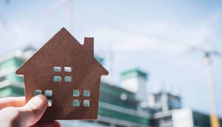 Kiracı aleyhine tahliye davası açıp kazanan ev sahibi çilingir ile eve girerse ne olur?