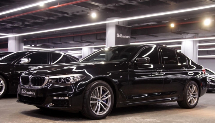 BMW nin Gösterişi olmadan lüks görünen 5 serisine Şubat zammı ne kadar oldu? İşte 2023 09 Şubat fiyat listesi